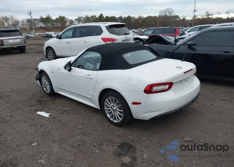 2018 Fiat 124 Spider Classica z USA, uszkodzony, nr VIN JC1NFAEK7J0137570